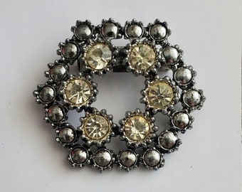 Vintage Large Rhinestone Brooch Pin - Mid-century Jewelry - Vintage Accessories - Vintage Jewelry