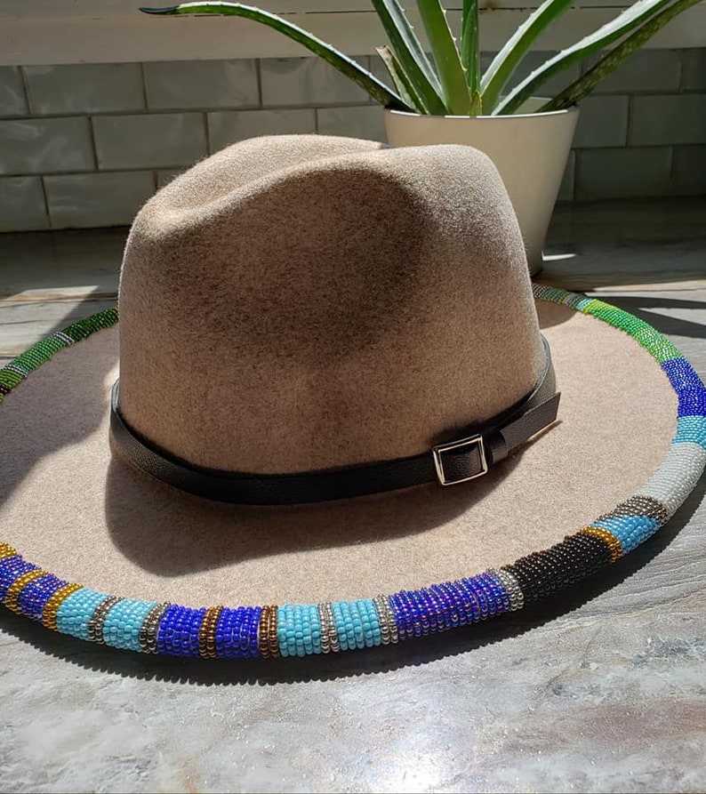 Custom Hand Beaded Wide Brim Fedora Felt Hat, seed bead 11/0, custom color/ pattern combination. hat band optional. Bild 4