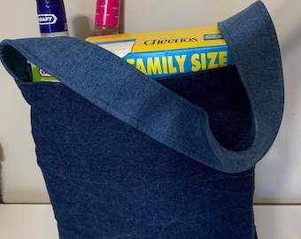 Borsa shopper in denim – Realizzata a mano con jeans riciclati, lavabile ed ecologica.