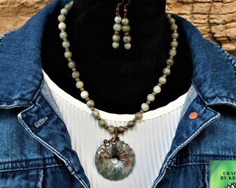 wire wrapped labradorite beaded necklace and earrings set, handmade labradorite jewelry for mom, stone necklace birthday gift for wife