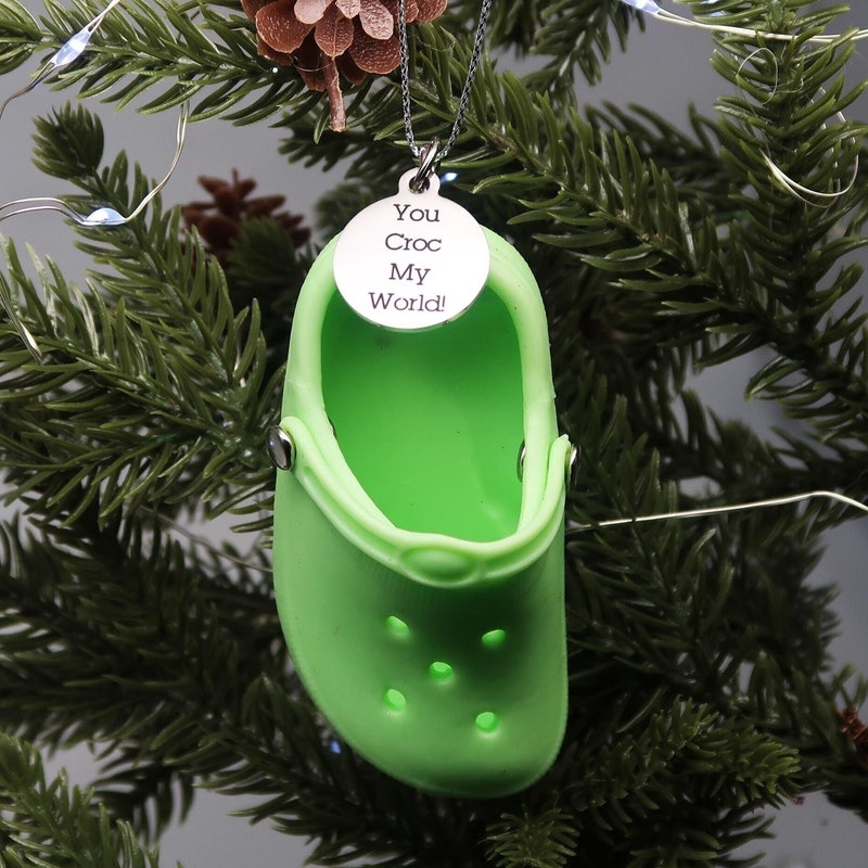 stocking holder train