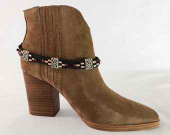 Boot strap with leather and beading