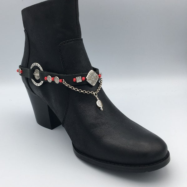 Boot Belt with rings and chain