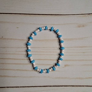 Blue and pink bracelets/beaded bracelets/stretchy bracelets