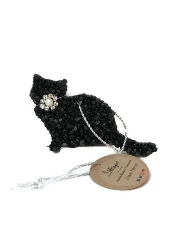 Cat Car Air Fresheners made with scented aroma beads. Etsy