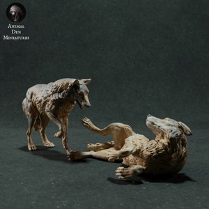 Iberian Wolf - Wolves - Playing -  Designed by Animal Den Miniatures - 3D Printed - Miniature - Figurine - Sculpture - DIY Paint Your Own