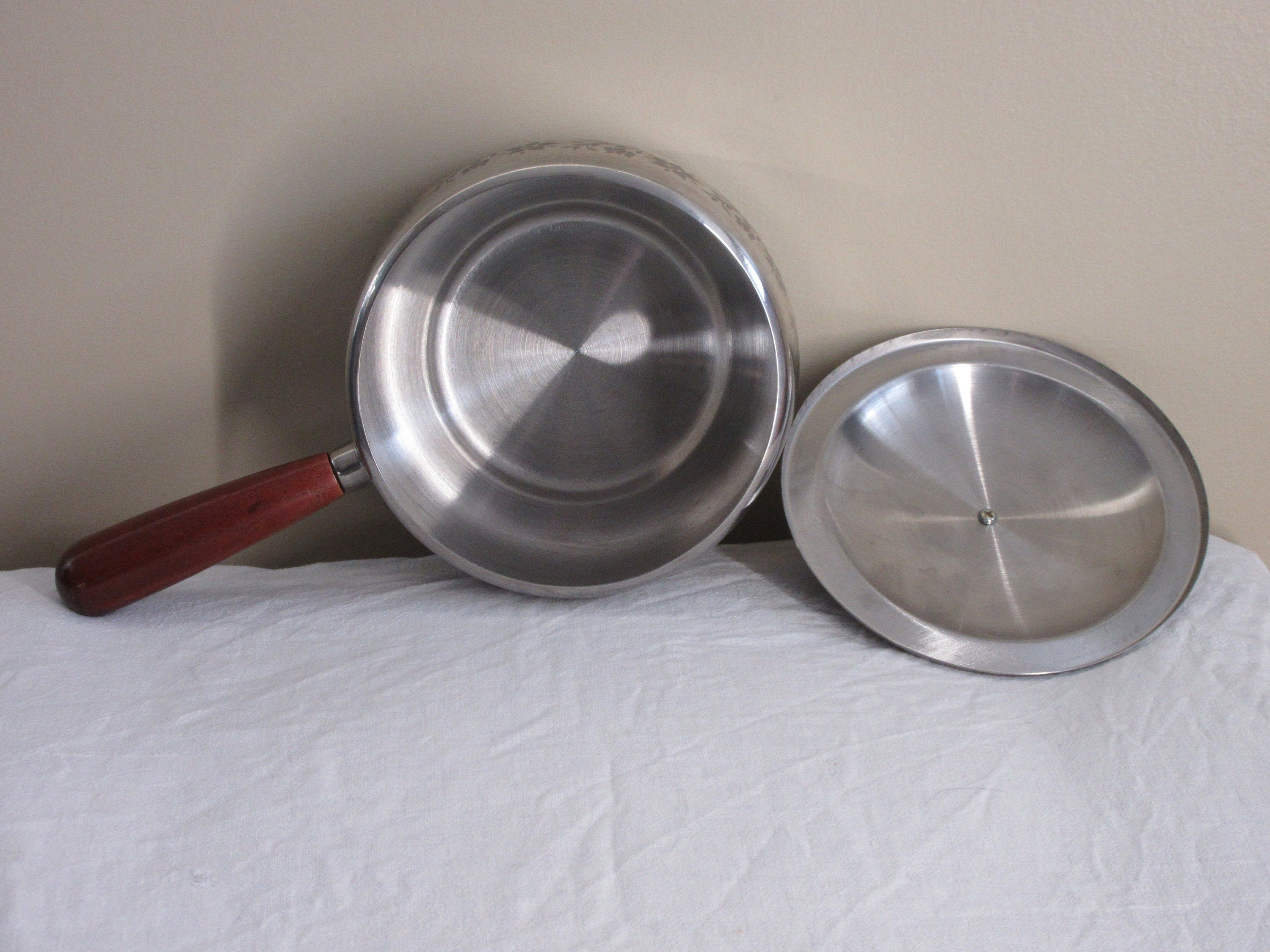 Vintage Metal Saucepan Pot 1970s Decorated with lid Etsy