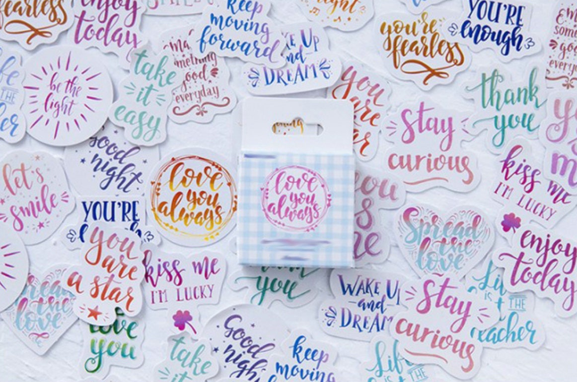 Наклейки каждый день. Фразы для стикеров. Наклейки для заметок. Рулон стикеров ашан. Стикеры ашан.