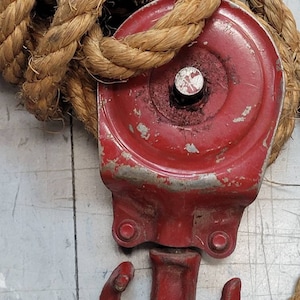 Red Cast Iron Durbin Durco Block & Tackle with Double Pulley, Barn Ready, Tool, Farmhouse, Shop Tool, Ranch Tool, Well Made, Good Condition