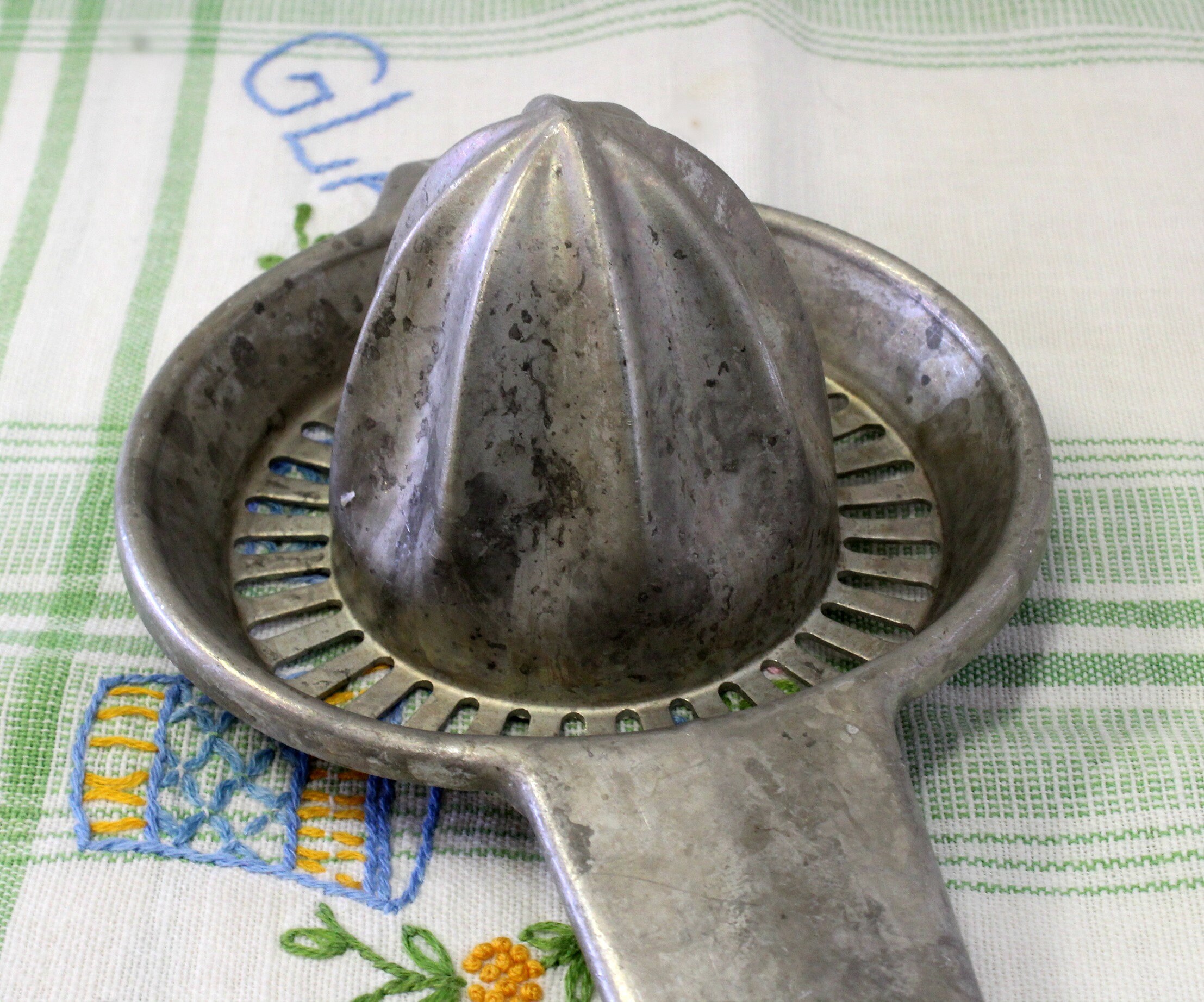 Vintage Foley Aluminum Handheld Juicer Invented by Lucille M. Barbery