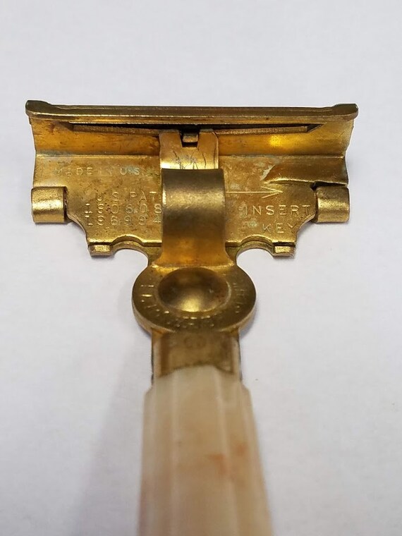 Vintage Brass Eversharp Schick Injector Razor, Marble Handle
