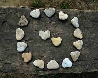 rustic wedding favors Personalized Heart Rock white heart rock paperweight shabby chic wedding decor iron anniversary heart