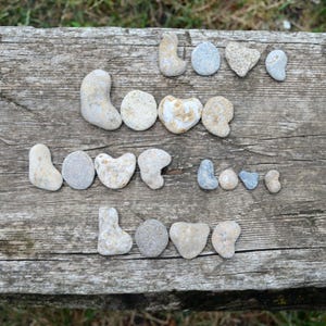 Cartas de amor de seixos marinhos 5 conjuntos, pedras marinhas naturais, rochas marinhas raras, decoração rústica, rochas marinhas figuradas, ideia de presente para o dia dos namorados