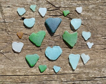 Sea glass hearts set, Various colors Heart shaped beach finds, Genuine Sea Glass for DIY Crafts, Romantic decor