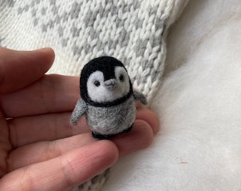 Felted penguin - Penguin miniature - felted miniature - needle felted penguin - soft miniature - needle felted penguin - Penguin