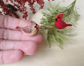 Made to order - Pair of Tiny Cardinal Birds - Felted bird  - Felted bird - Male Cardinal - Female Cardinal Bird - Red Bird - Cardinal bird