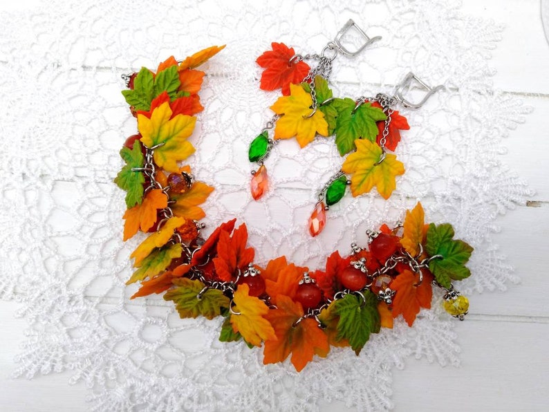 maple leaves jewelry with leaves Polymer clay jewelry autumn leaves Set Earrings and bracelet with autumn leaves bright jewelry