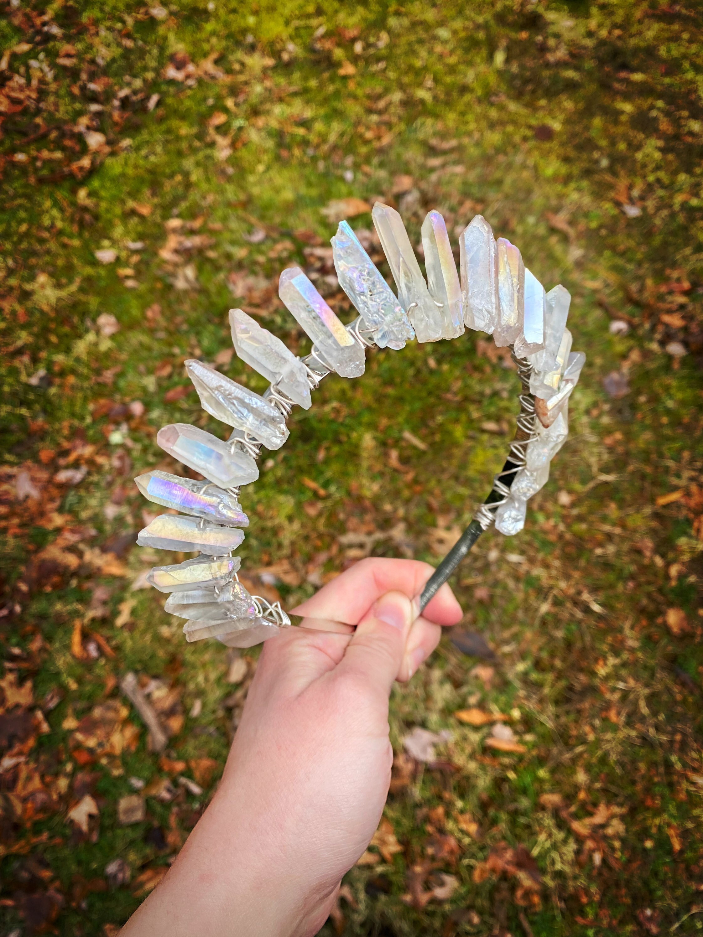 Raw Angel Aura Quartz Crystal Crown: Pastel Witch Headband  display picture 3