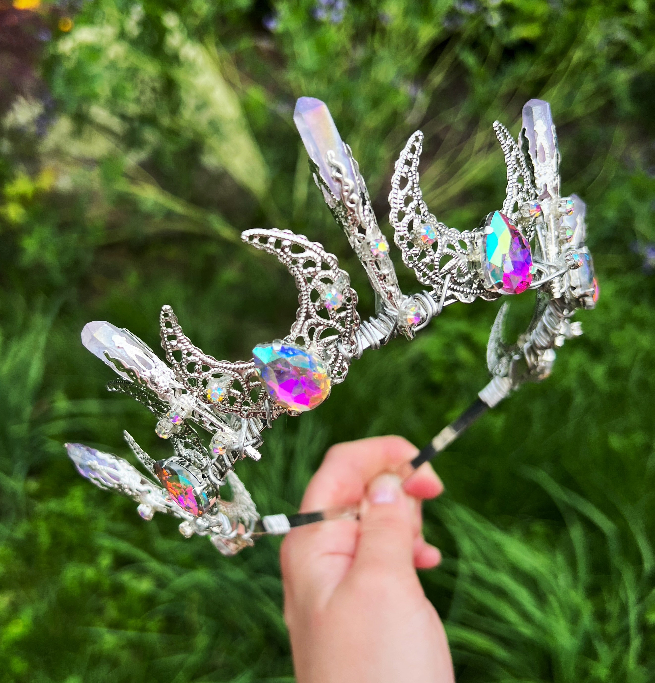 Silver Crescent Moon Tiara:angel Aura Quartz Crystal Crown  display picture 3