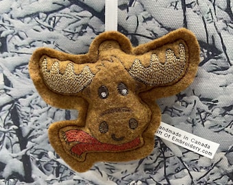 Moose Holiday Ornament - Stuffed tree decoration - Felt ornament - Personalized gift  - Stocking stuffers - Canadian symbol - Valentines day