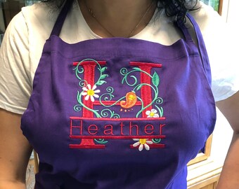 Personalized Monogrammed Apron - Name and Floral Monogram on Apron - Gift for cook - Custom gift for her - Mothers day gift