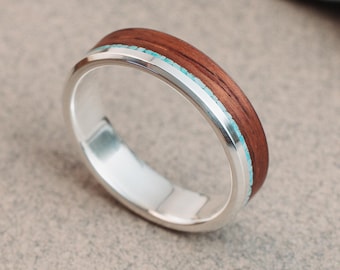 Nature inspired silver wood ring - Rustic wedding band with forest beauty. Boho and Rustic