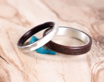 Couple silver and Rosewood and faceted silver wedding ring. Engagement ring, wedding ring set