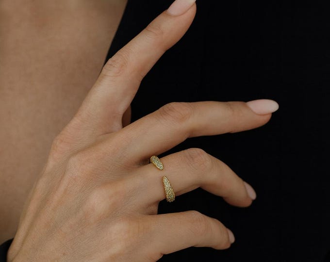 Open Claw Ring
