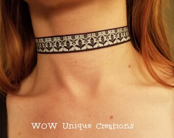 Bat and skull Halloween choker, halloween accessories, halloween necklace, Halloween costume, bats, skulls, gothic necklace, gothic choker