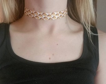 Taco printed choker