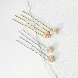 Blush Freshwater Pearl Cluster Hair Pins (Set of 2) | Simple and Modern Wedding Accessories | Bridesmaid & Bridal Hair Pins