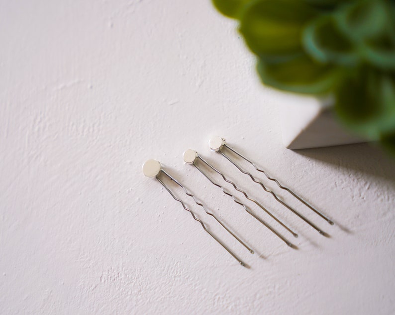 Geometric Modern Silver or Gold Mirrored Metal Hair Pins Minimalist and Contemporary Style CIRCLET HAIR PINS
