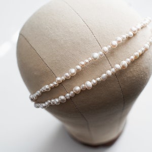 Bandeau double rang de perles d'eau douce Accessoires de mariage simples et modernes Barrettes de demoiselle d'honneur et de mariée image 6