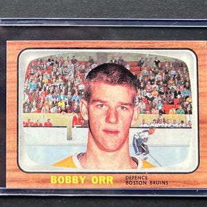 Carte de nouveauté BOBBY ORR 1966-67 NHL Hockey Reprint Rookie opc #35 Bruins de Boston Chicago Black Hawks