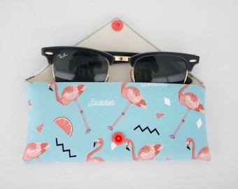 Eyeglasses case - glasses case - flamingo print - eyeglass case holder - round sunglasses - eyeglass cases - cat eye sunglasses.