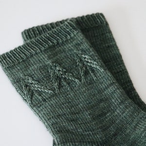 Spruce Socks Knitting Pattern PDF instant digital download image 2