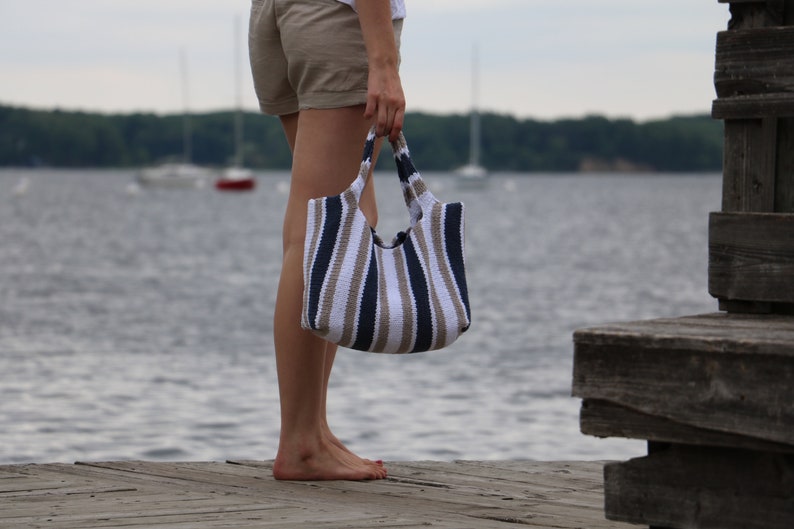 Stockinette Stripe Tote Knitting Pattern PDF instant digital download image 2