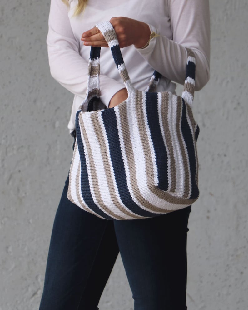 Stockinette Stripe Tote Knitting Pattern PDF instant digital download image 9