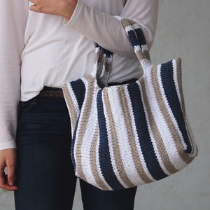 Stockinette Stripe Tote Knitting Pattern PDF instant digital download image 7