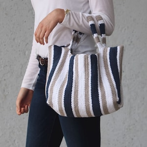 Stockinette Stripe Tote Knitting Pattern PDF instant digital download image 8