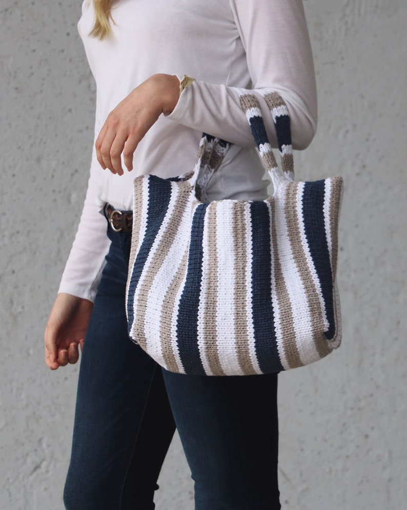 Stockinette Stripe Tote Knitting Pattern PDF instant digital download image 8