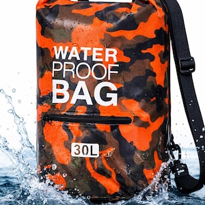 Bolsa impermeable de 30 litros, color naranja camuflaje – Bolsa impermeable con correa de hombro extraíble, ligera (400 g) – Ideal para kayak, playa, senderismo y motociclismo.