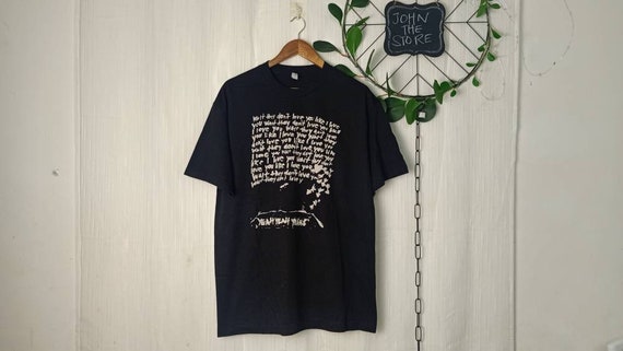 Vintage Yeah yeah yeahs band tee shirt american in