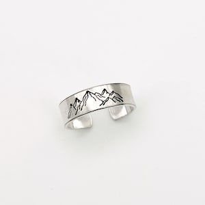 Gebirgskette Ring | handgestempelter Ring | Natur inspiriert | Naturliebhaber Schmuck | Silberring | minimalistischer Schmuck | versilberter Ring