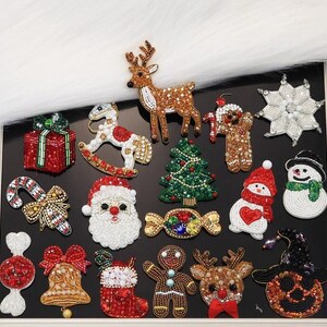Crystal Beaded Christmas Tree Bell Candy Snowflake Gift Box Applique Sew on Patch DIY badge Craft cloth handbag accessory supply
