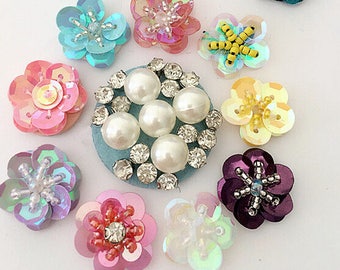 Crystal Sequins Pearl Beaded Colorful Flower Applique cloth DIY Brooch badge Craft decorative Party cloth hair bag accessory supply