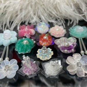 Apliques de flores con cuentas de cristal y lentejuelas, broche de tela, insignia, artesanía, decoración, fiesta, bolso de tela, accesorio, suministro de manualidades
