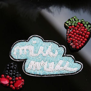 One set Crystal Beaded Flower Cloud Strawberry Appliques cloth patch DIY garment accessory decorative Sequin cloth sale