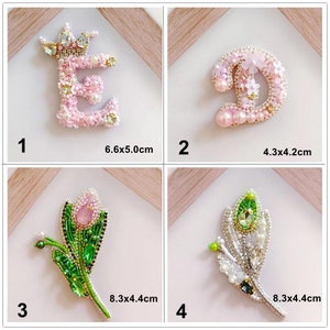 Lentejuelas de cristal Tela con cuentas Carta Flor Apliques apliques tela tejido de manos DIY accesorios de prenda decorativos Paño de chaqueta