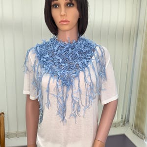Écharpe en laine ruban bleu ciel : toucher doux, occasion spéciale image 12